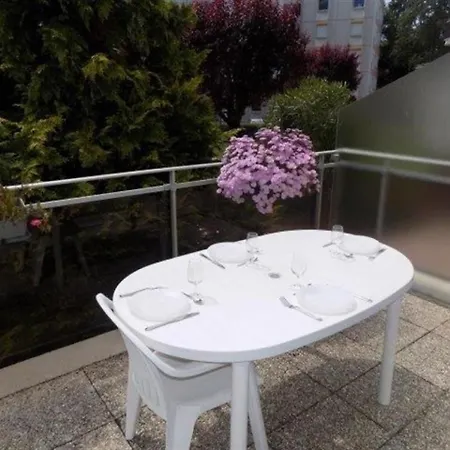 Proche Plage De Nauzan - Sur Mer Apartman